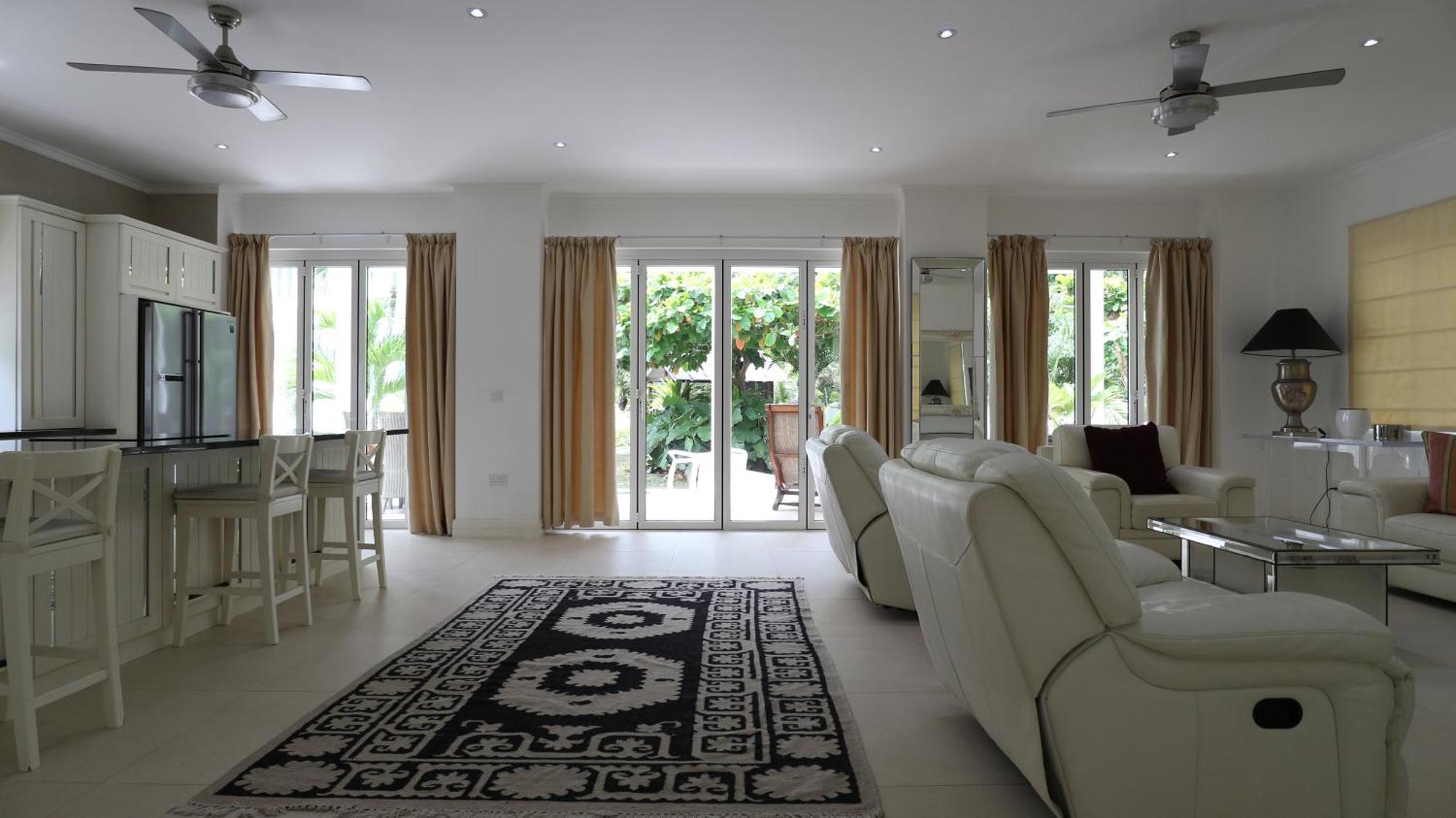 Las Brisas Villa - Chateau Elysium Beau Vallon  Eksteriør billede