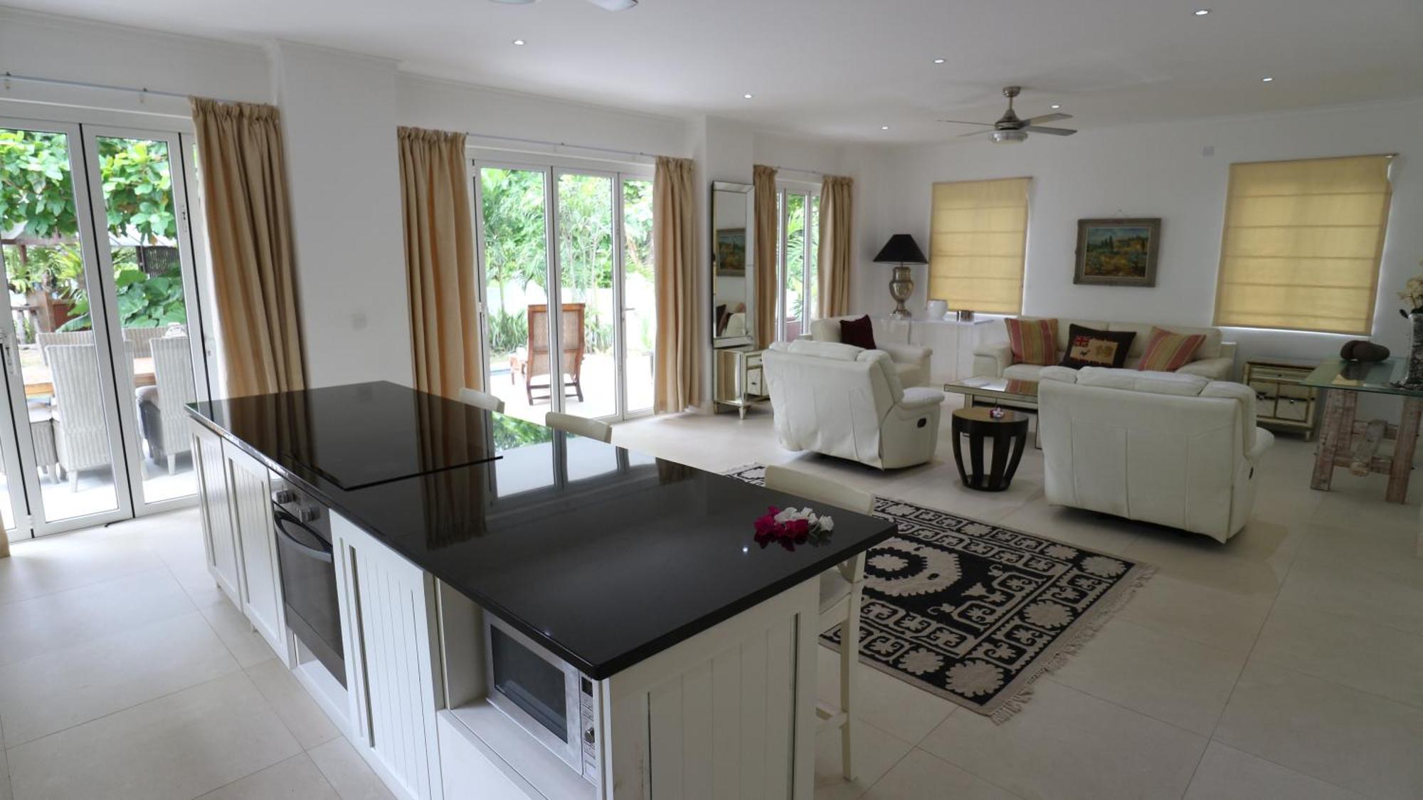 Las Brisas Villa - Chateau Elysium Beau Vallon  Eksteriør billede